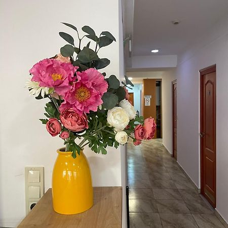 Center Hostel And Guest House Budapest Bagian luar foto