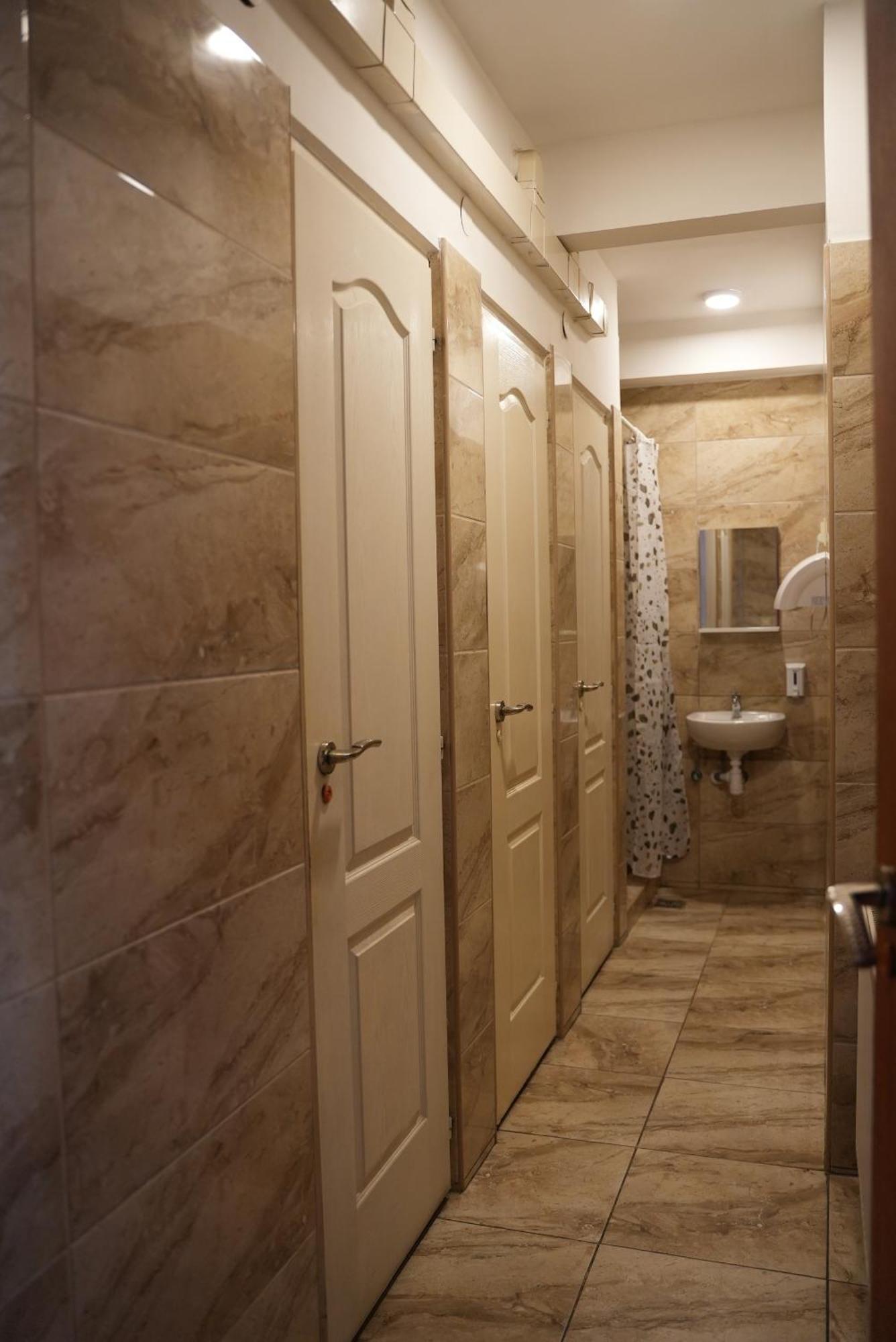 Center Hostel And Guest House Budapest Bagian luar foto