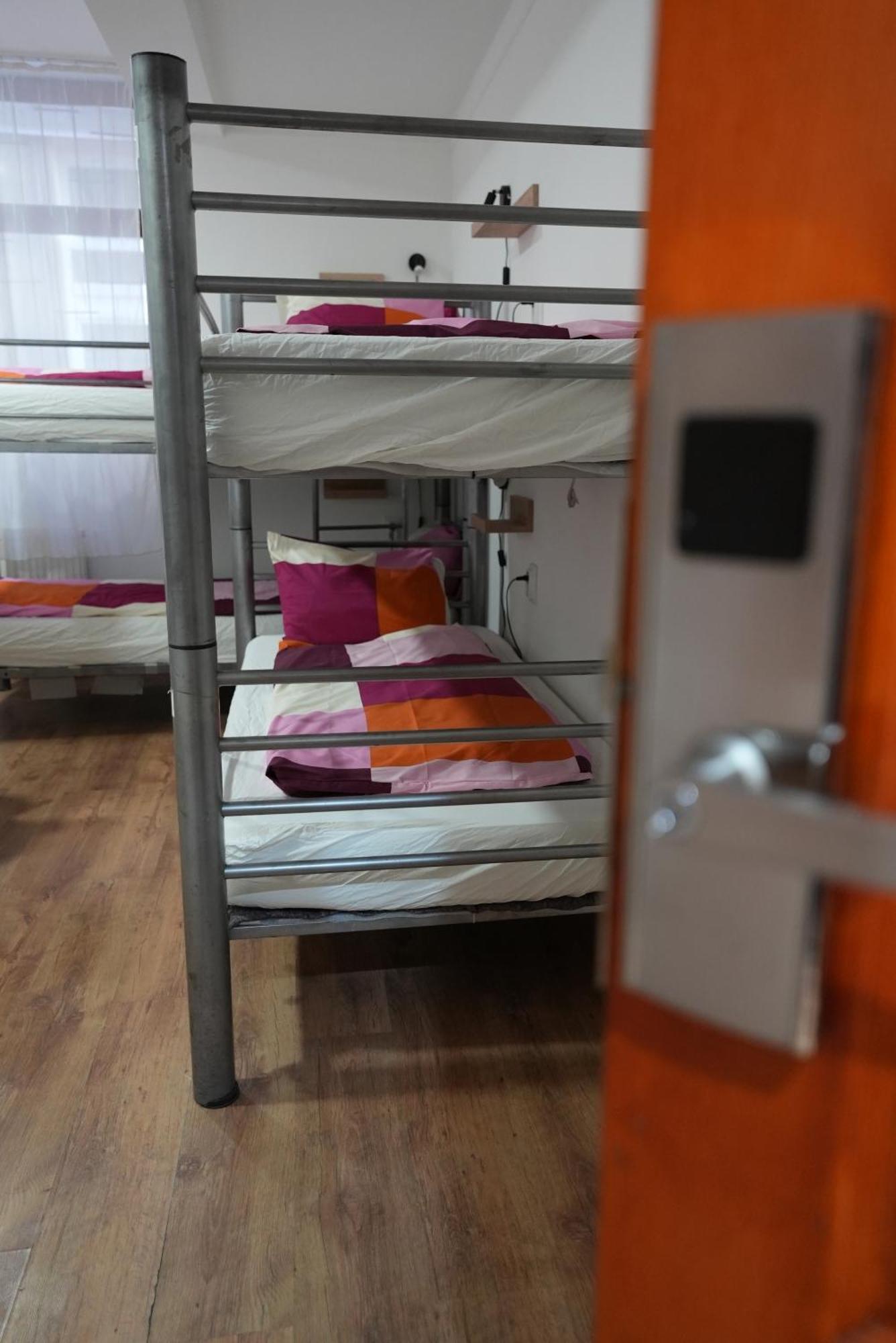 Center Hostel And Guest House Budapest Bagian luar foto