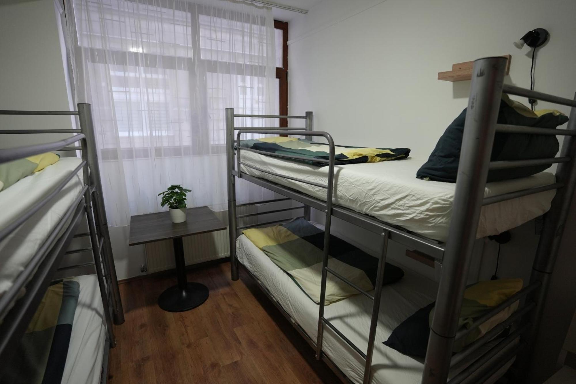 Center Hostel And Guest House Budapest Bagian luar foto
